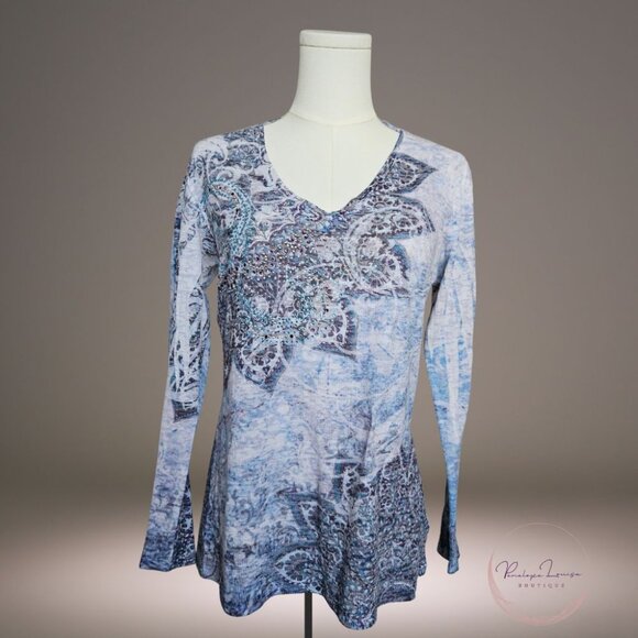Kiara Aqua Embellished V-Neck Long Sleeve Top M โ Boho Blue Paisley - Picture 1 of 8